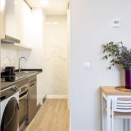 Apartamento Nuevo Con Parking Enfrente De La Universidad De Cantabria Apartamento