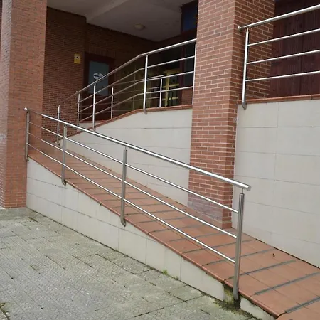 Apartamento Nuevo Con Parking Enfrente De La Universidad De Cantabria * 산탄데르